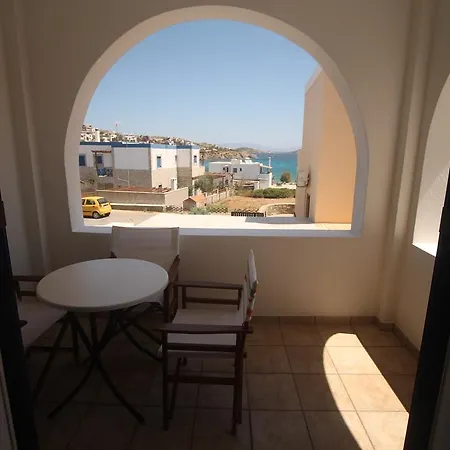 Akrothalasia Aparthotel Azolimnos