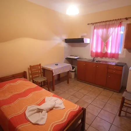 Akrothalasia Aparthotel Azolimnos