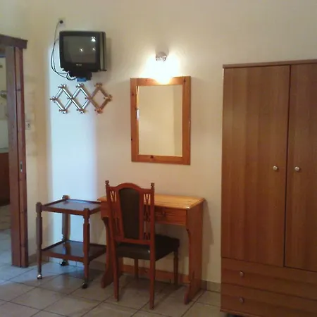 Akrothalasia Aparthotel